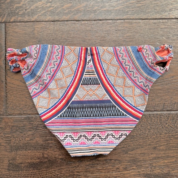 Red Carter Bikini - Picture 4 of 6